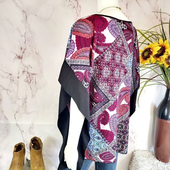 Pretty Michael F butterfly sleeve top - Picture 5 of 7